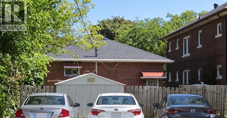ROOM 1-787 Campbell, Windsor, ON, N9B 2H6 - 5