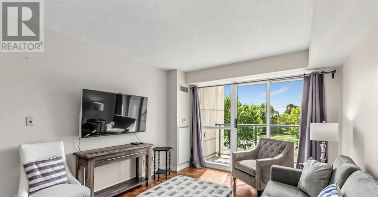 214-1403 Royal York Road, Toronto, ON, M9P 0A1 - 8