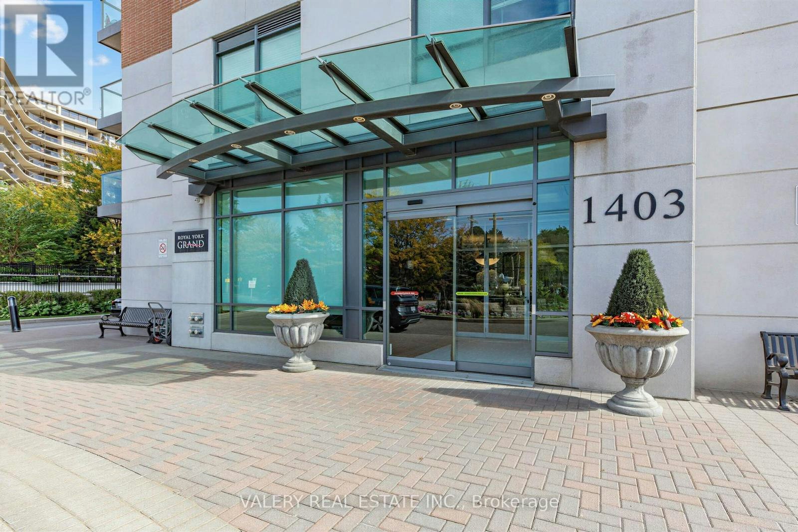 214-1403 Royal York Road, Toronto, ON, M9P 0A1 - 23