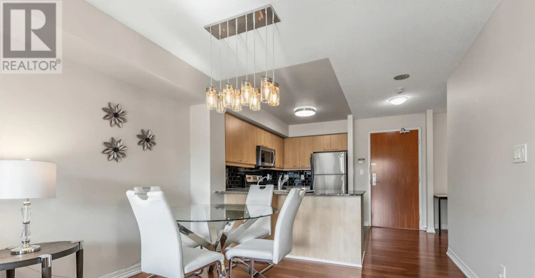 214-1403 Royal York Road, Toronto, ON, M9P 0A1 - 2