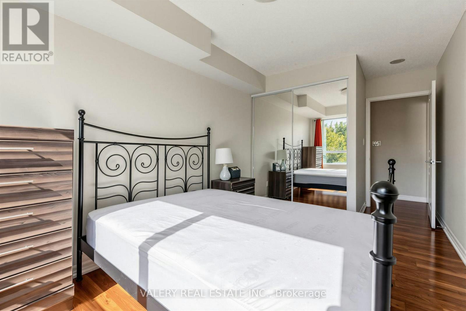 214-1403 Royal York Road, Toronto, ON, M9P 0A1 - 18