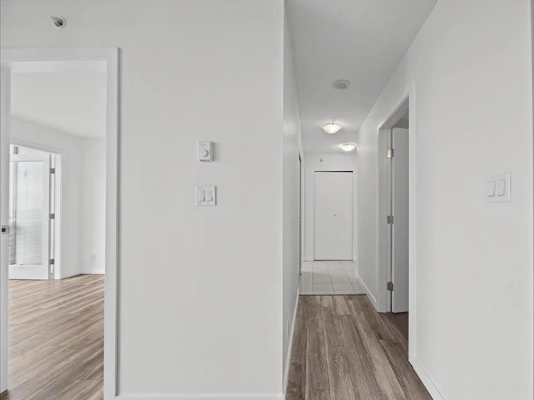 2701-13618 100 Avenue, Surrey, BC, V3T 0A8 - 26