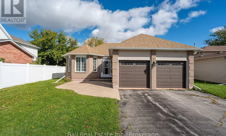 3 Elm Court