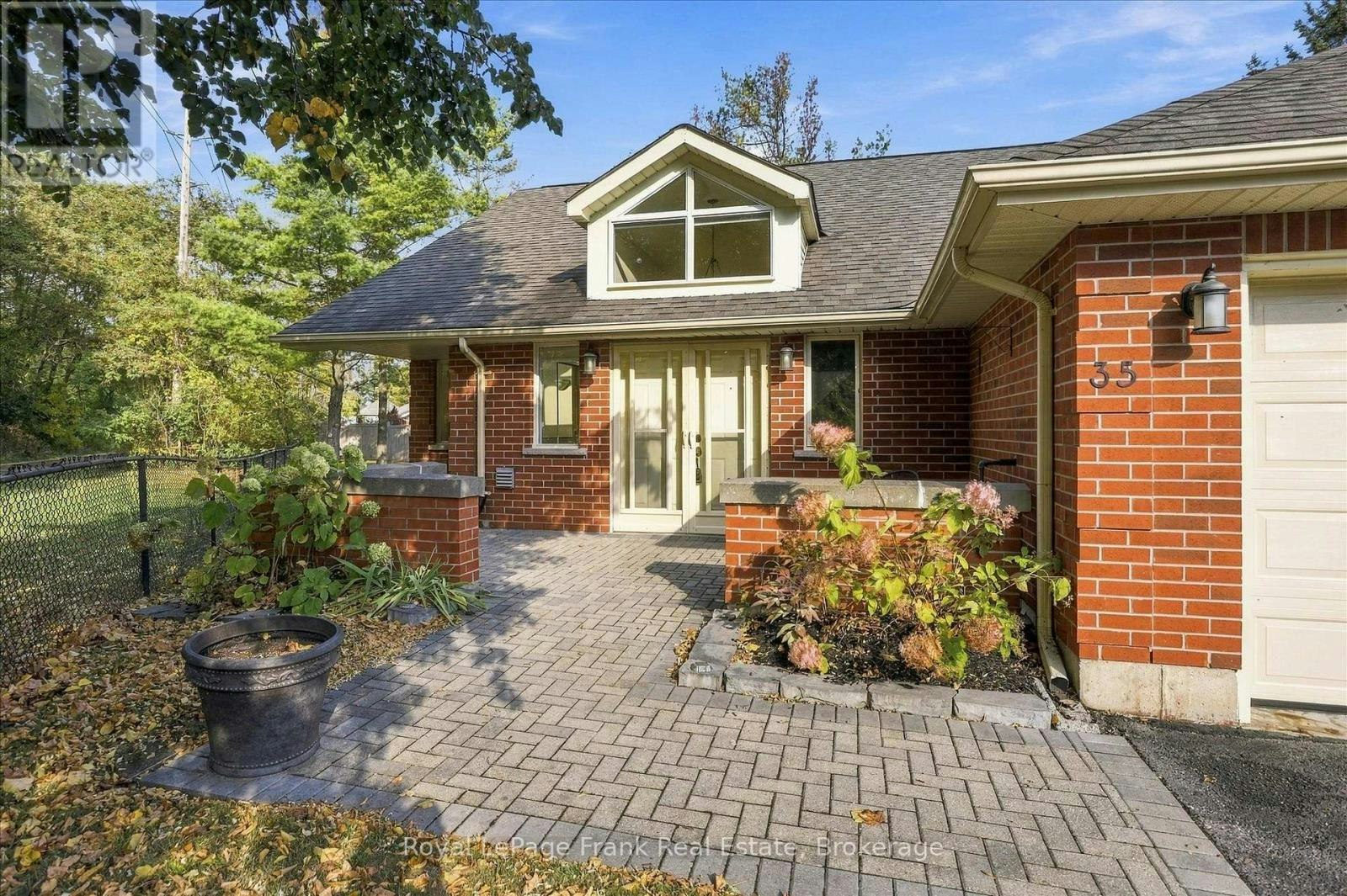 35-1121 Armour Road, Peterborough, ON, K9J 7N8