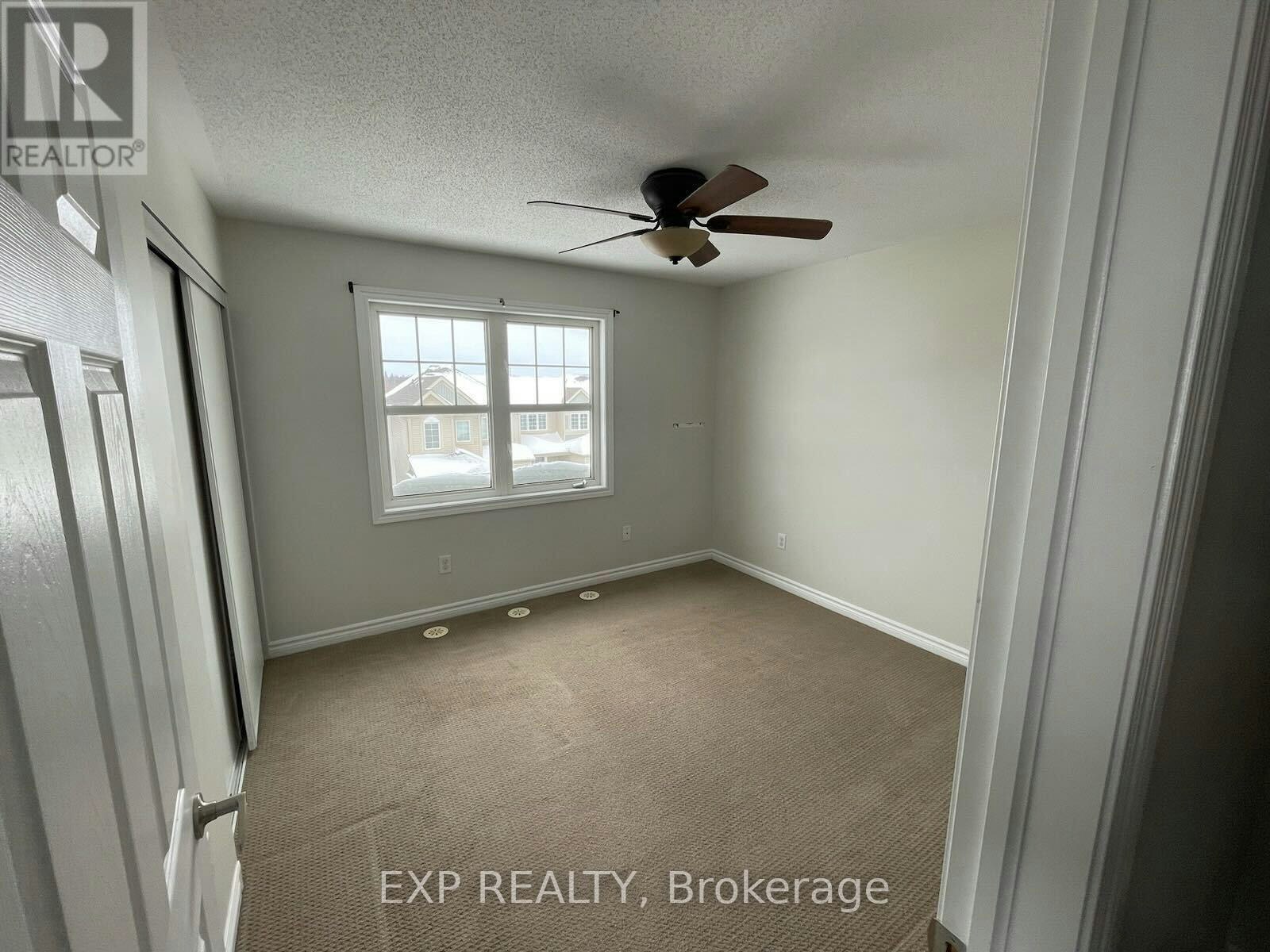 2439 Nutgrove Avenue, Ottawa, ON, K2J 0X4 - 12