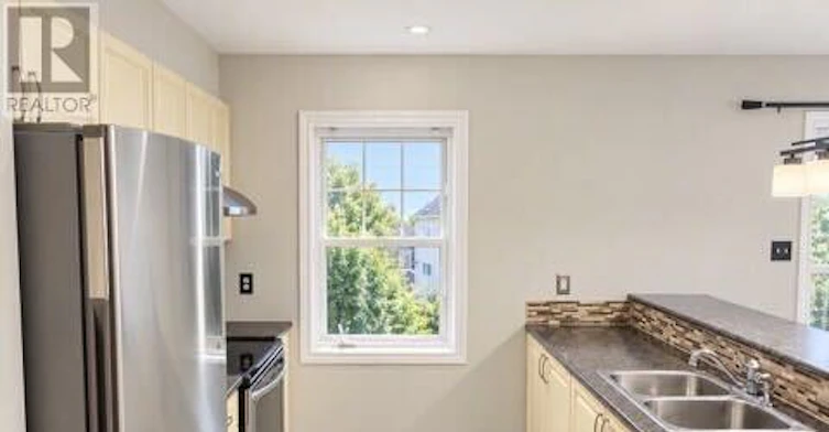 2439 Nutgrove Avenue, Ottawa, ON, K2J 0X4 - 4