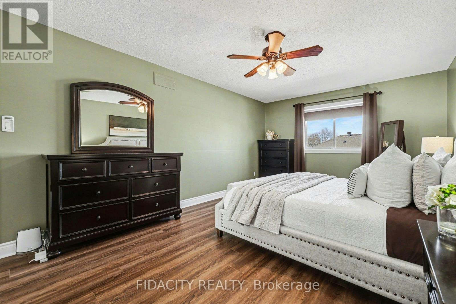 21 Ridge Drive WEST, Ottawa, ON, K2S 1S4 - 20