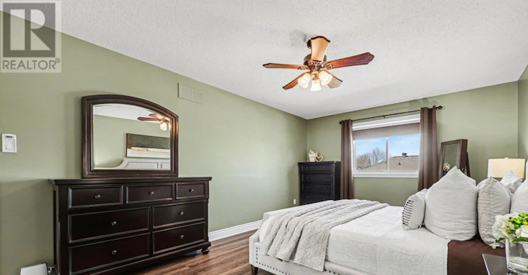 21 Ridge Drive WEST, Ottawa, ON, K2S 1S4 - 20