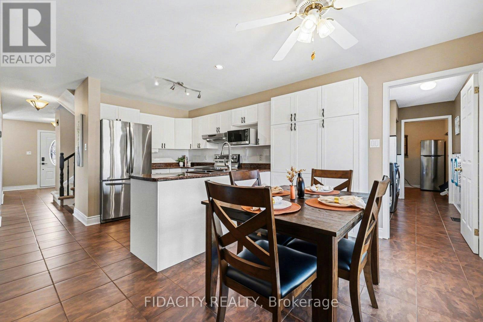 21 Ridge Drive WEST, Ottawa, ON, K2S 1S4 - 13