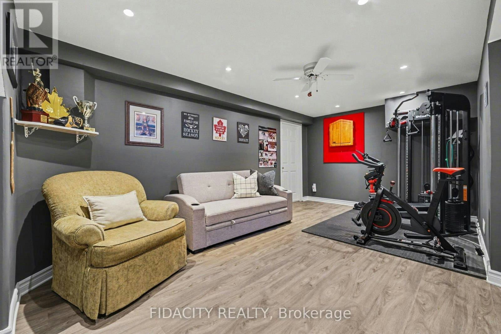 21 Ridge Drive WEST, Ottawa, ON, K2S 1S4 - 26