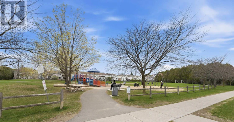 21 Ridge Drive WEST, Ottawa, ON, K2S 1S4 - 36