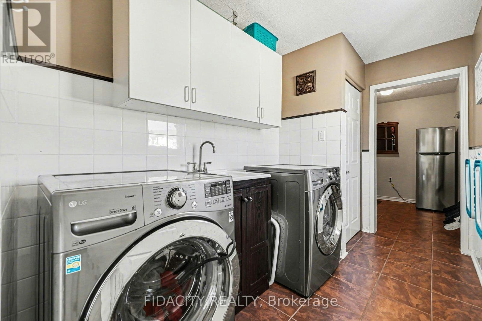 21 Ridge Drive WEST, Ottawa, ON, K2S 1S4 - 18