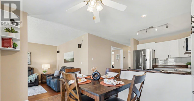 21 Ridge Drive WEST, Ottawa, ON, K2S 1S4 - 12