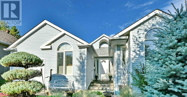 32 Nettleton Court, Collingwood, ON, L9Y 5B9 - 2