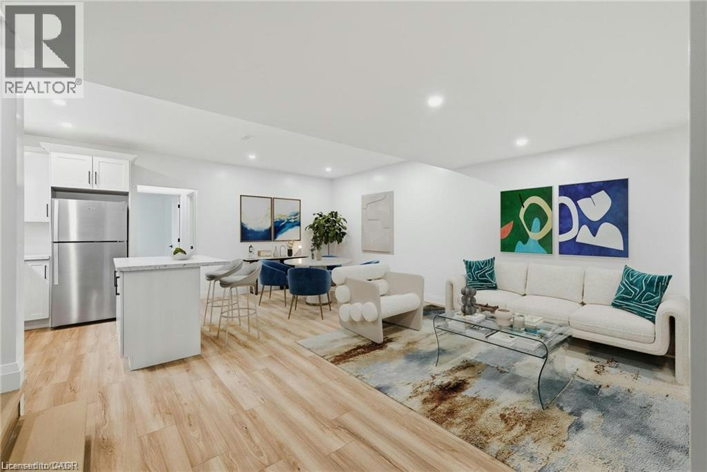 36 Elliott Street, Cambridge, ON, N1R 2J2 - 2