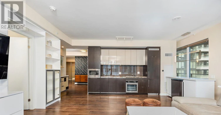 3702-115 Blue Jays Way, Toronto, ON, M5V 0N4 - 6
