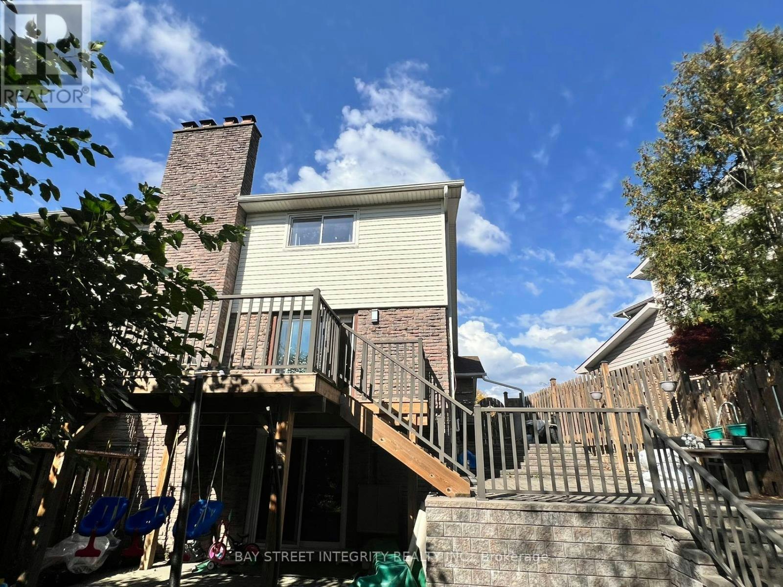 21 Montezuma Trail, Toronto, ON, M1V 1K4 - 18