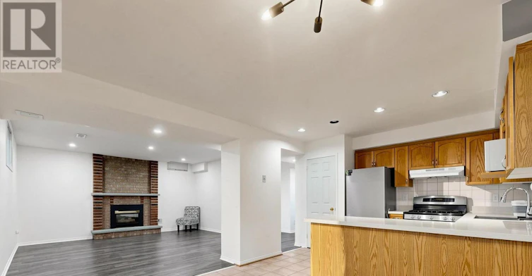 LOWER-831 Regal Crescent, Pickering, ON, L1X 2P8 - 9