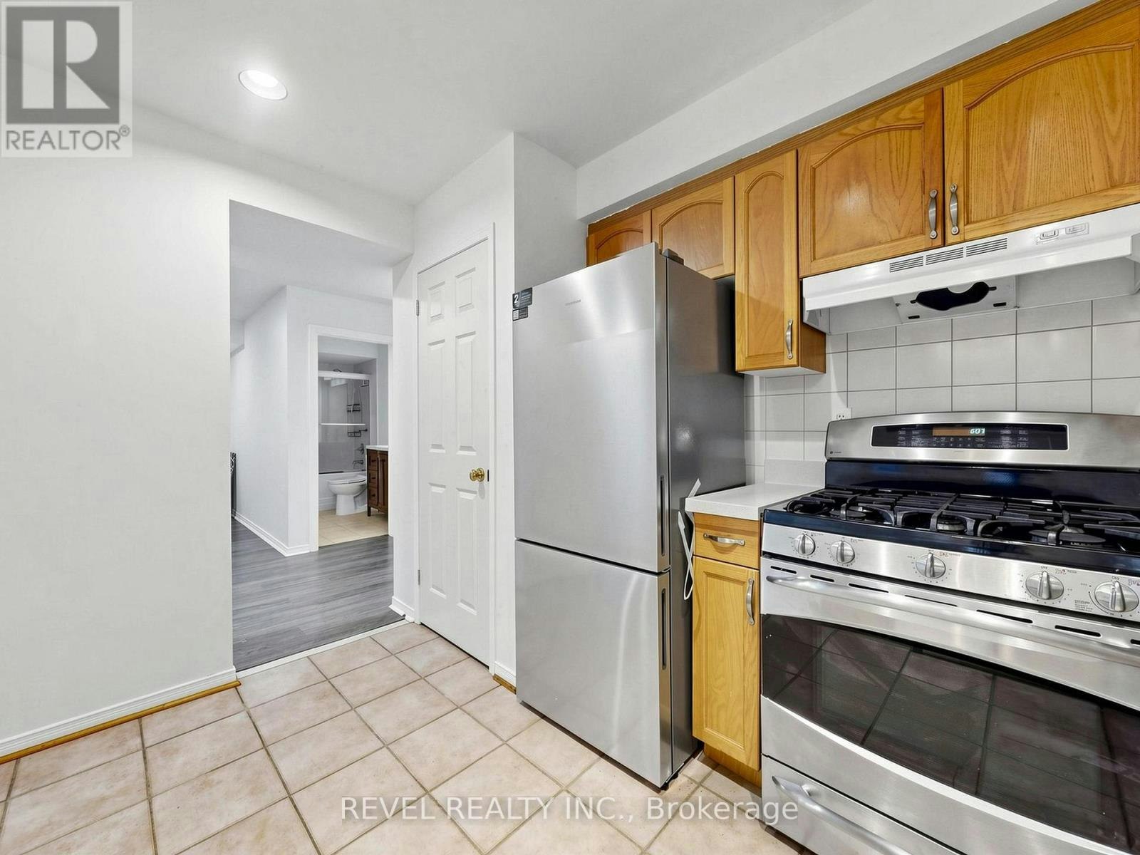 LOWER-831 Regal Crescent, Pickering, ON, L1X 2P8 - 14