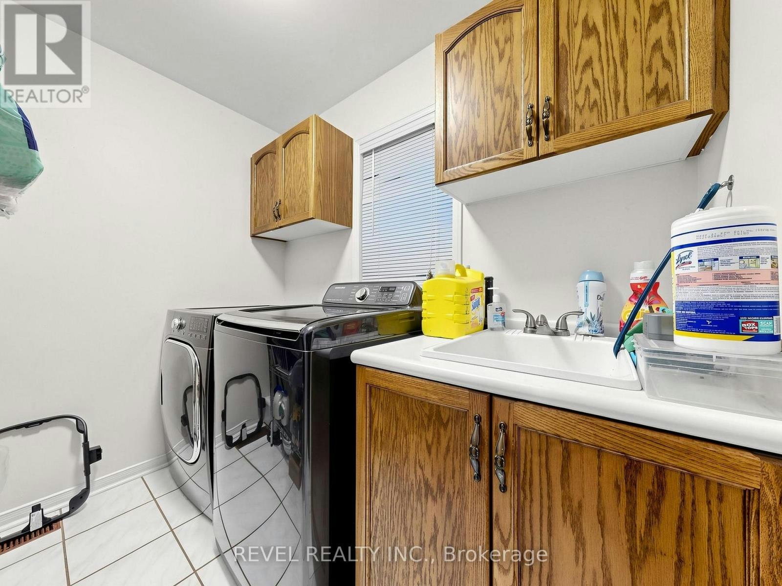 LOWER-831 Regal Crescent, Pickering, ON, L1X 2P8 - 30