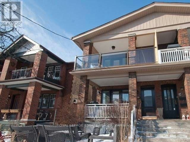 UPPER-22 Wineva Avenue, Toronto, ON, M4E 2S9 - 7