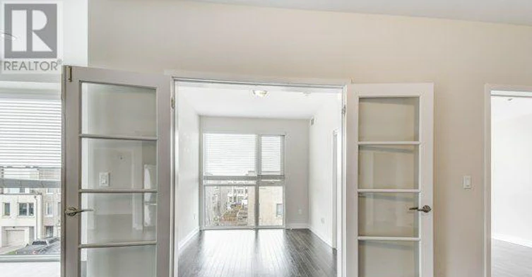 312-210 Sabina Drive, Oakville, ON, L6H 0W6 - 17