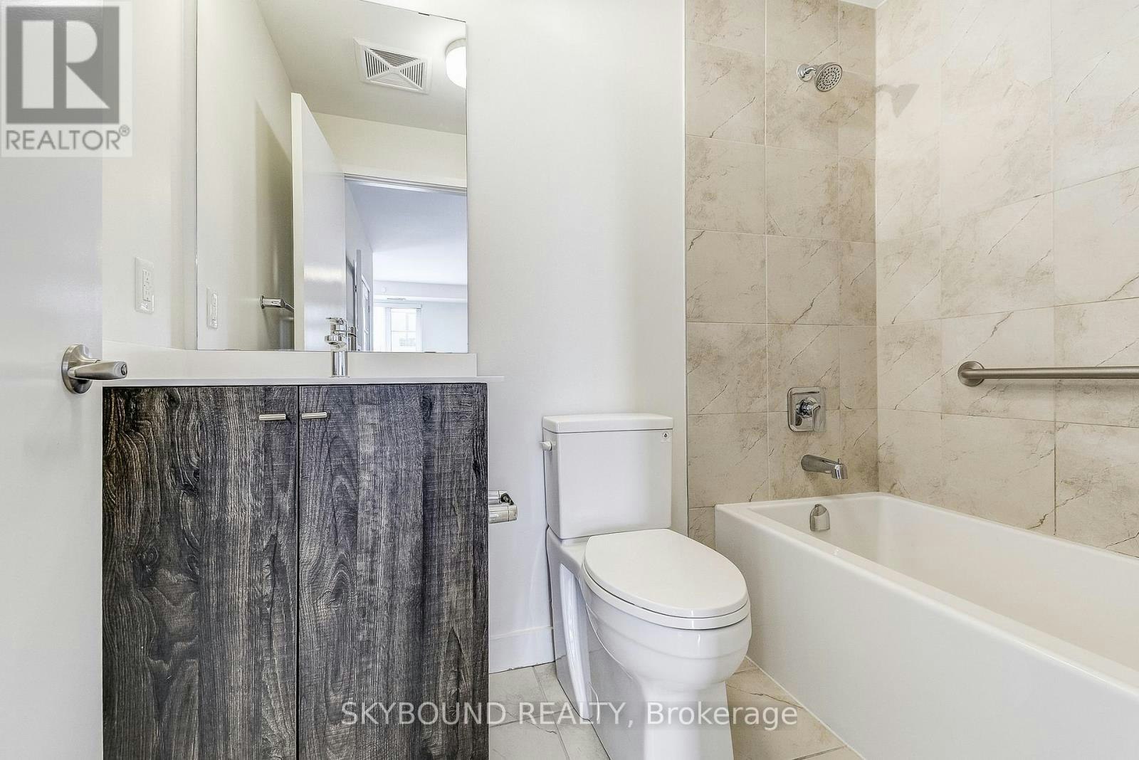312-210 Sabina Drive, Oakville, ON, L6H 0W6 - 12