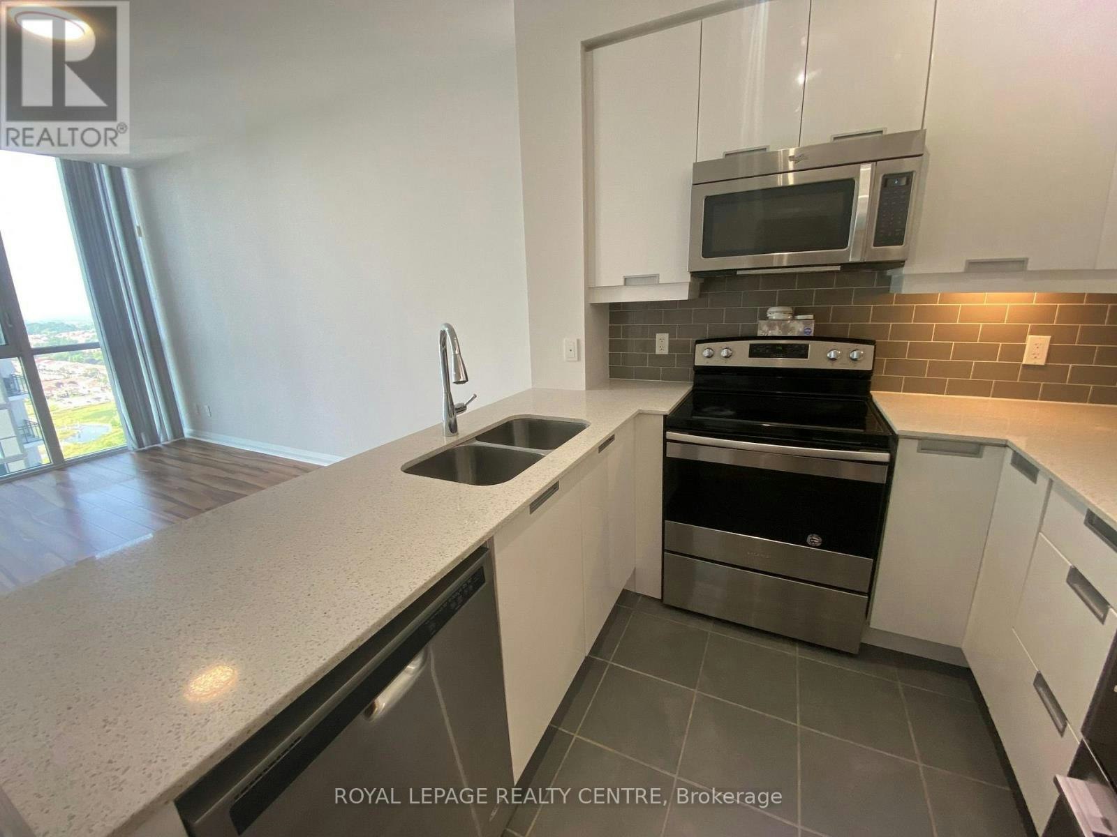 2108-55 Eglinton Avenue W, Mississauga, ON, L5R 0E4 2
