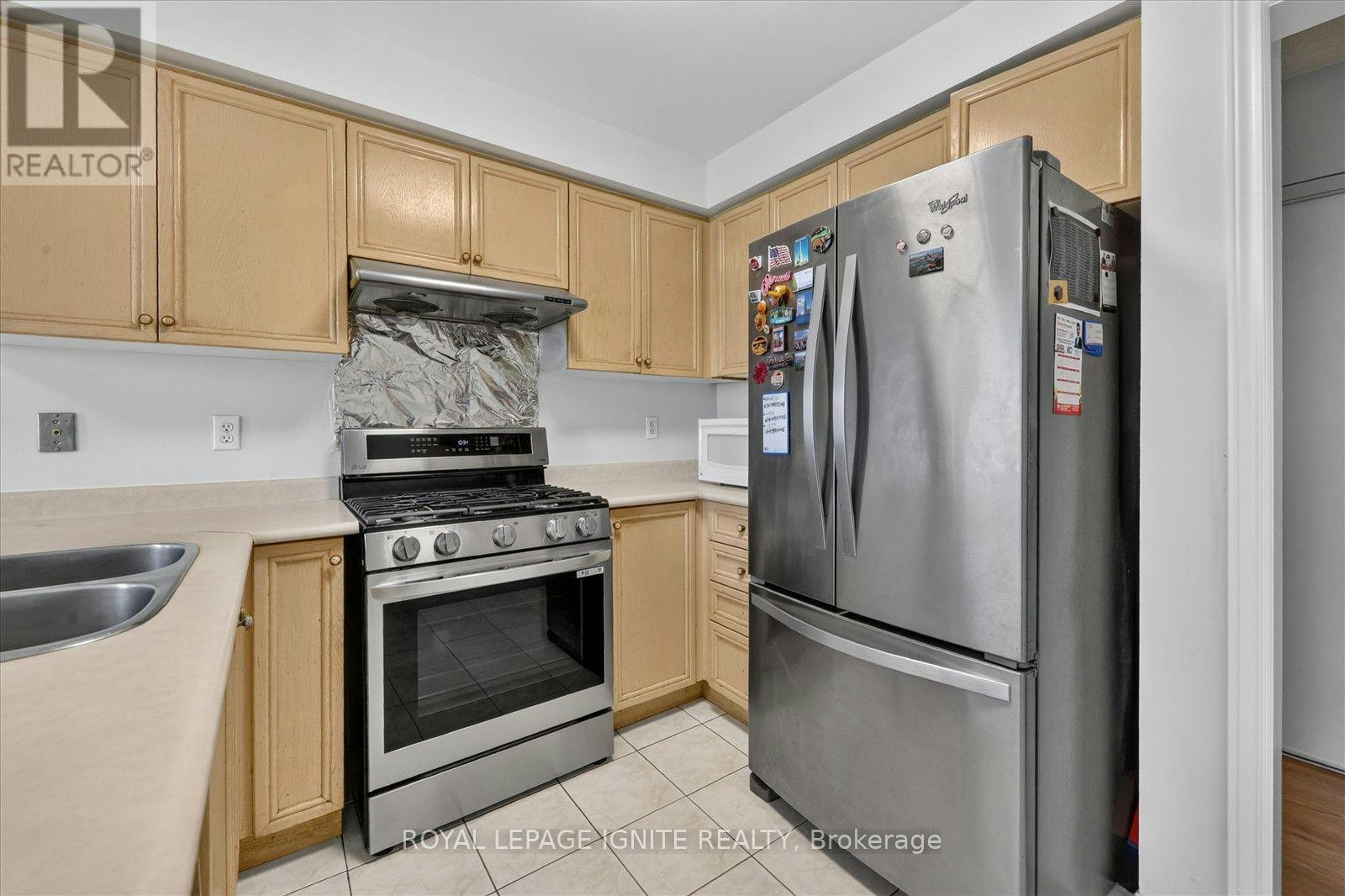 51-2 Sir Lou Drive, Brampton, ON, L6Y 5A8 - 11