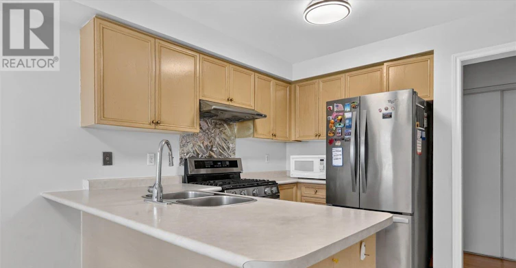 51-2 Sir Lou Drive, Brampton, ON, L6Y 5A8 - 12