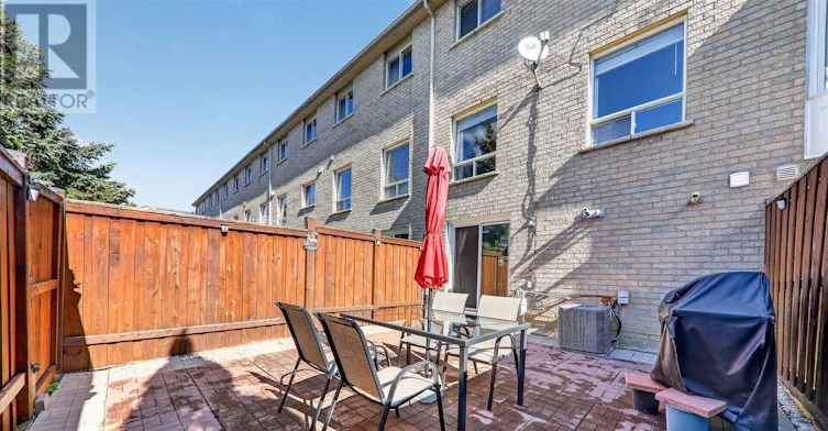 51-2 Sir Lou Drive, Brampton, ON, L6Y 5A8 - 32