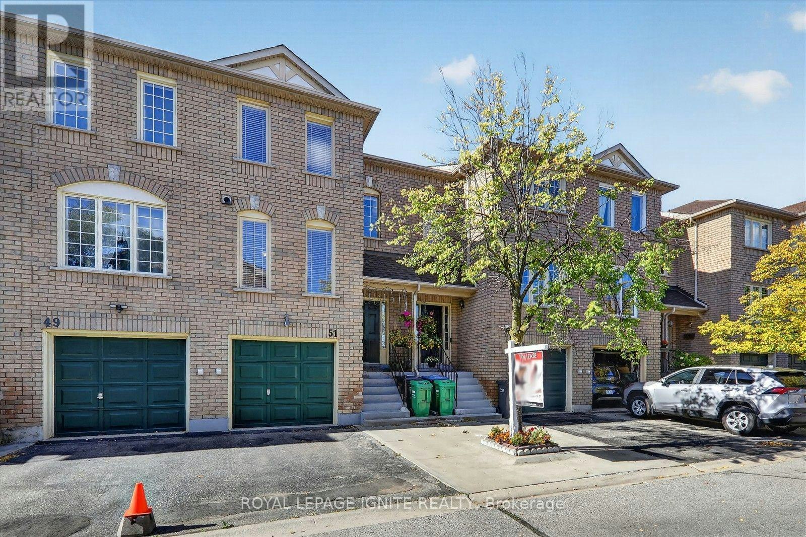 51-2 Sir Lou Drive, Brampton, ON, L6Y 5A8 - 2