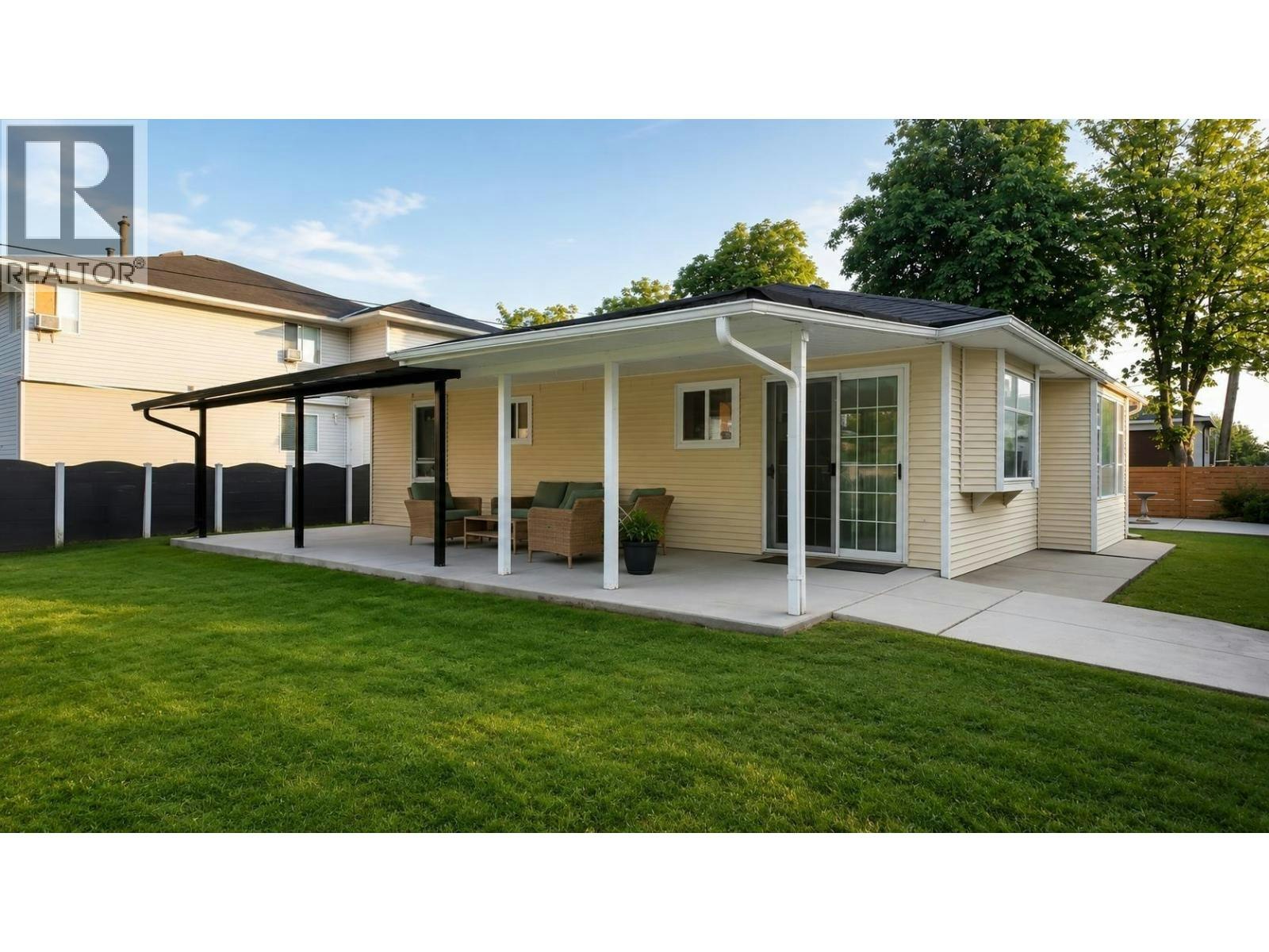 309 Johnston Street, New Westminster, BC, V3M 5H4