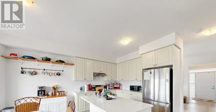 60 Season Crescent, Wasaga Beach, ON, L9Z 0M4 - 9