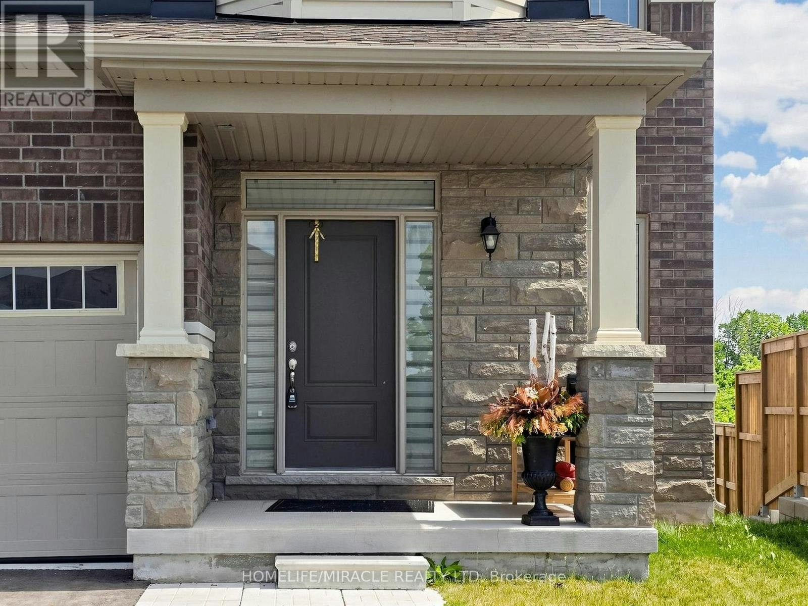 60 Season Crescent, Wasaga Beach, ON, L9Z 0M4 - 3