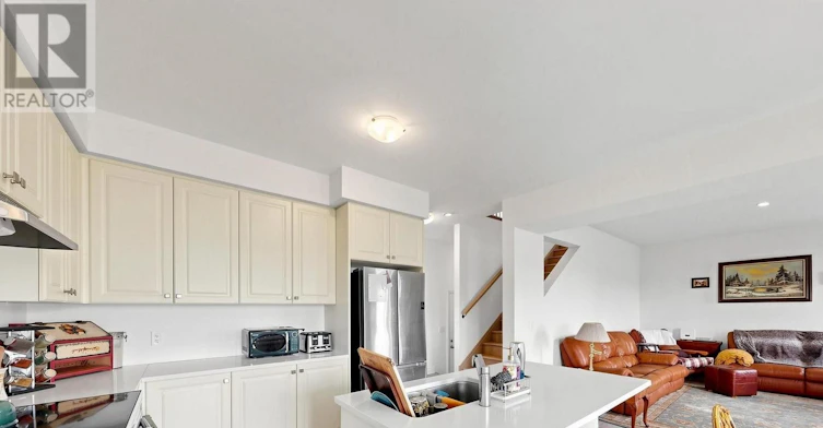 60 Season Crescent, Wasaga Beach, ON, L9Z 0M4 - 10