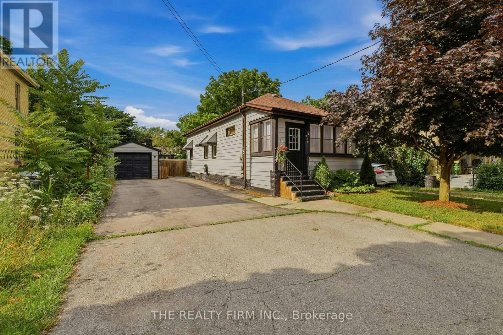946 Lorne Avenue, London, ON, N5W 3L1 - 3