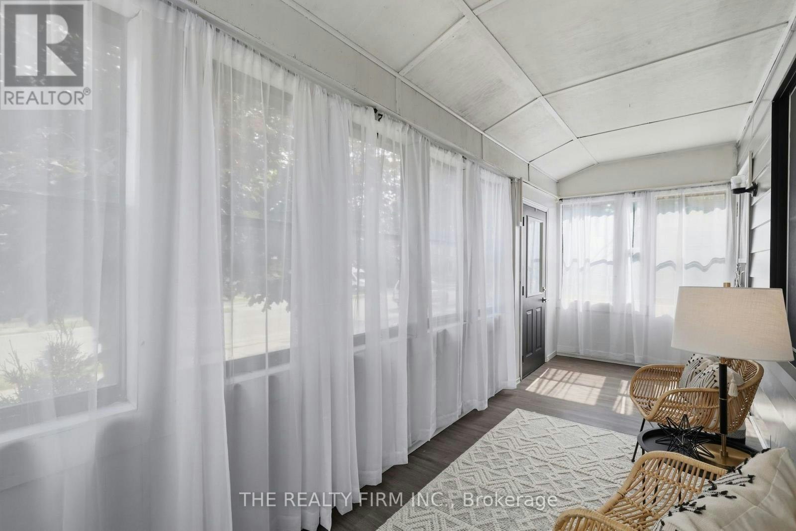 946 Lorne Avenue, London, ON, N5W 3L1 - 4