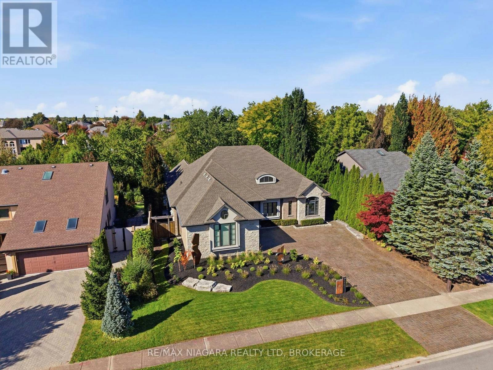 3525 Cardinal Drive, Niagara Falls, ON, L2H 2X3