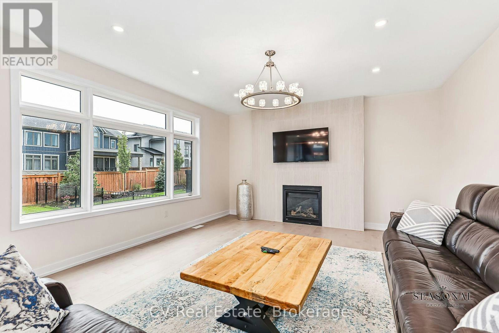 157 Springside Crescent, Blue Mountains, ON, L9Y 5L3 - 14