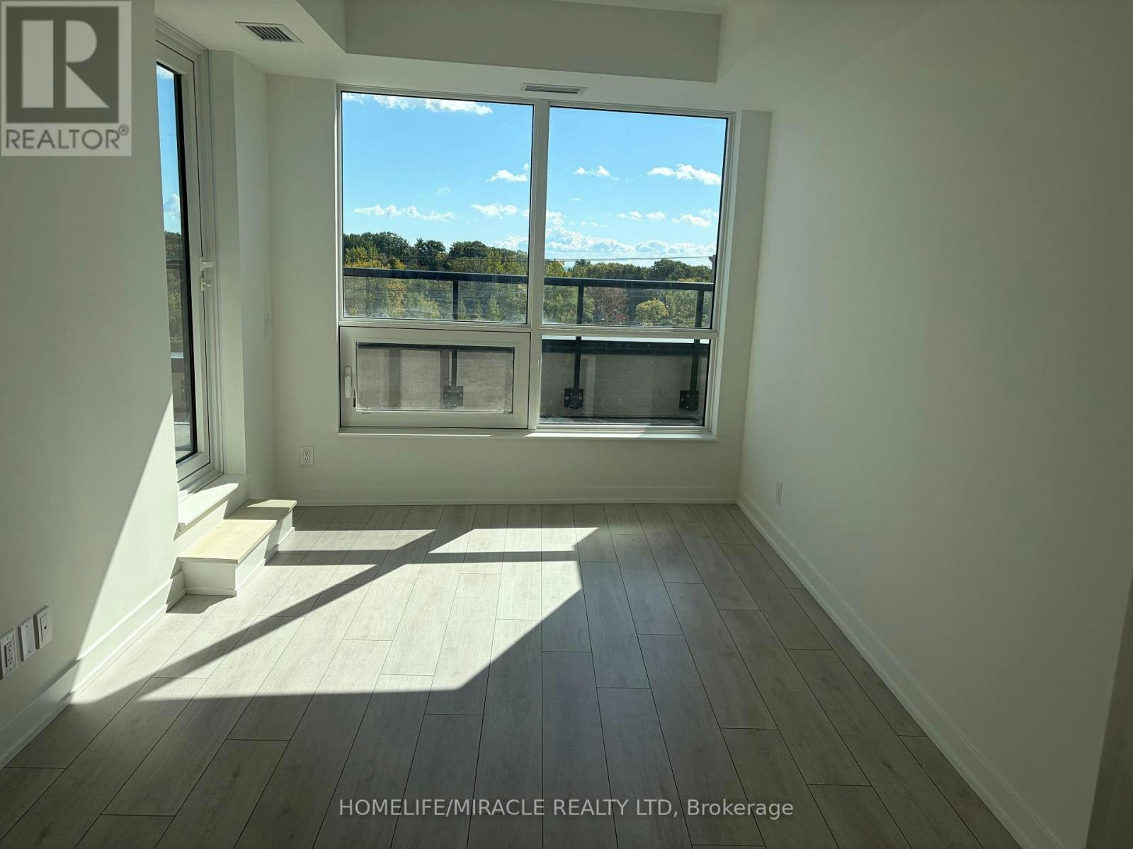 523-1381 Lakeshore Road E, Mississauga, ON, L5E 1G6 - 30