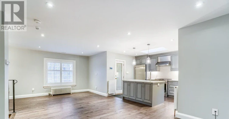 880 Royal York Road, Toronto, ON, M8Y 2V6 - 13