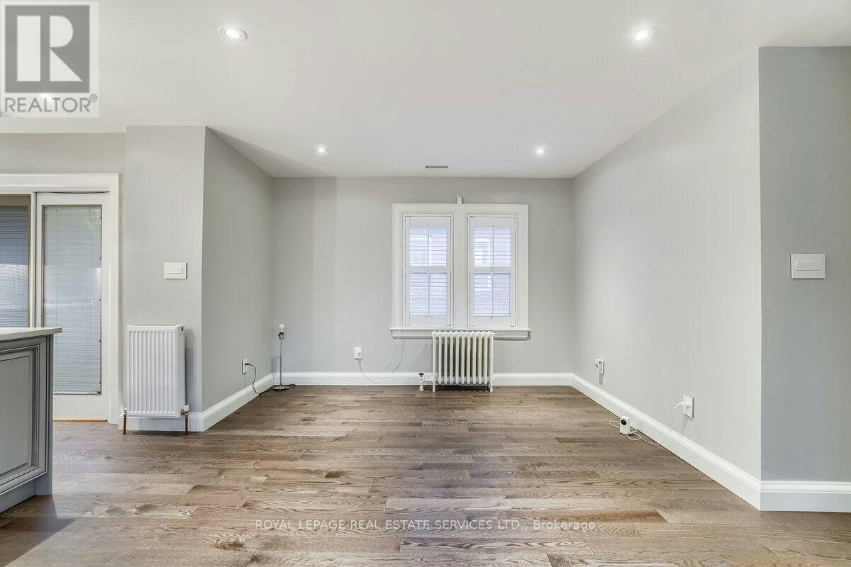 880 Royal York Road, Toronto, ON, M8Y 2V6 - 11