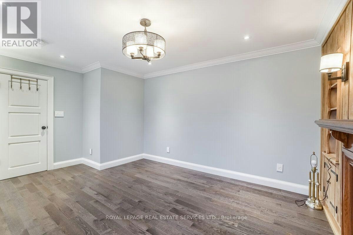 880 Royal York Road, Toronto, ON, M8Y 2V6 - 22