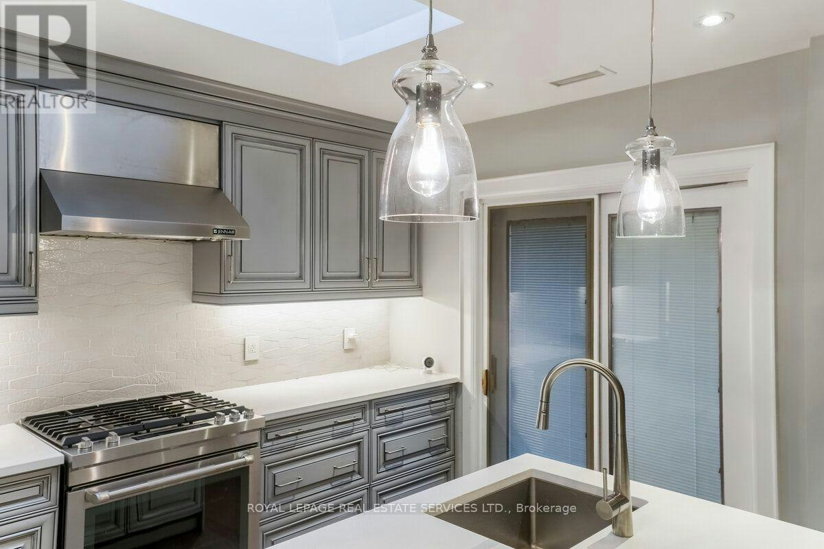880 Royal York Road, Toronto, ON, M8Y 2V6 - 15