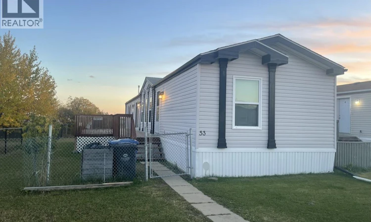 53-9203 82 Street