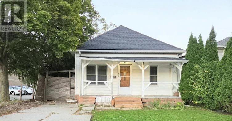 908 Windsor Avenue, Windsor, ON, N9A 1K2 - 2