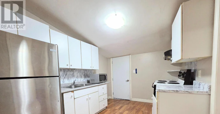 908 Windsor Avenue, Windsor, ON, N9A 1K2 - 17