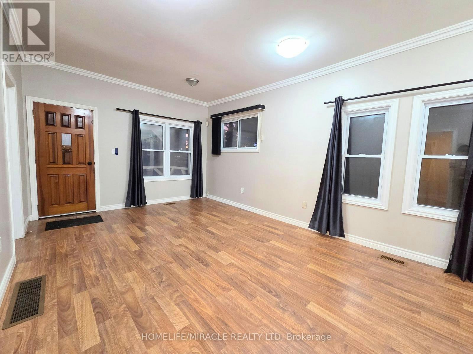 908 Windsor Avenue, Windsor, ON, N9A 1K2 - 9