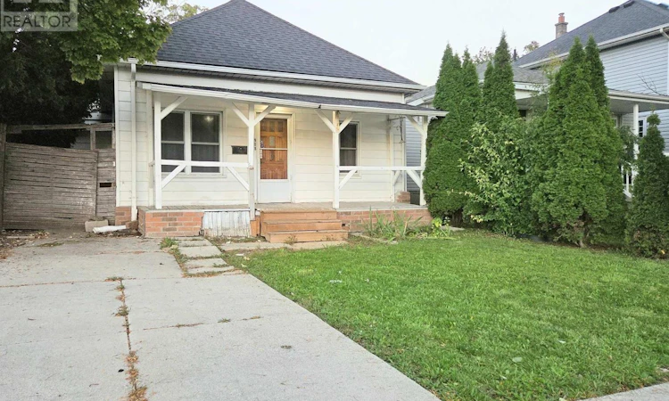 908 Windsor Avenue